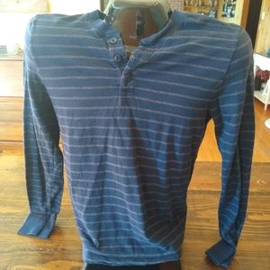 Old Navy blue and gray striped long sleeve shirt